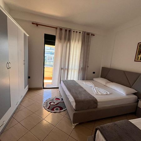 Rikardo Apartament Vlorë Exterior foto