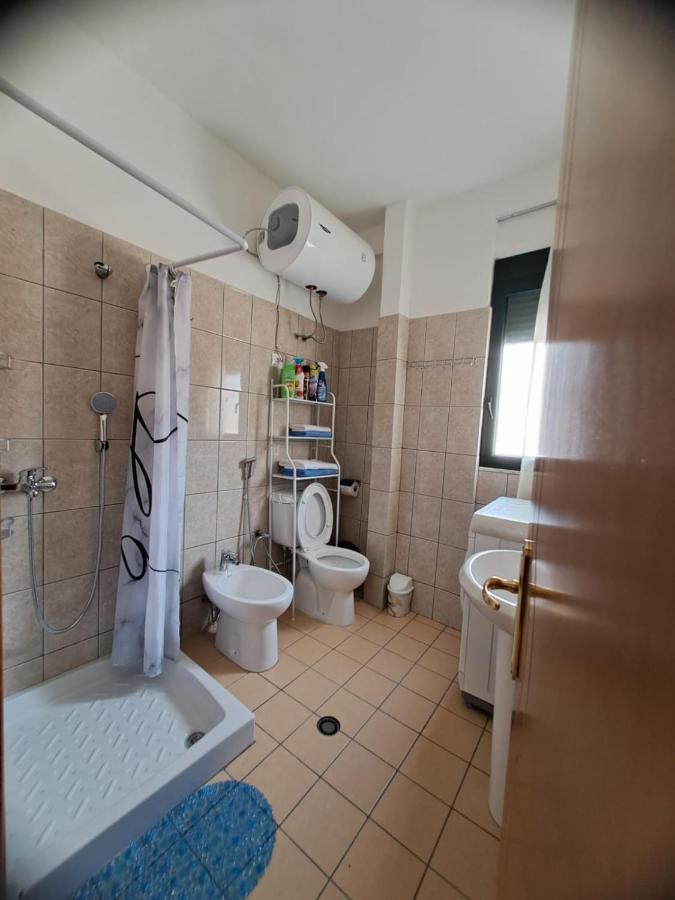 Rikardo Apartament Vlorë Exterior foto