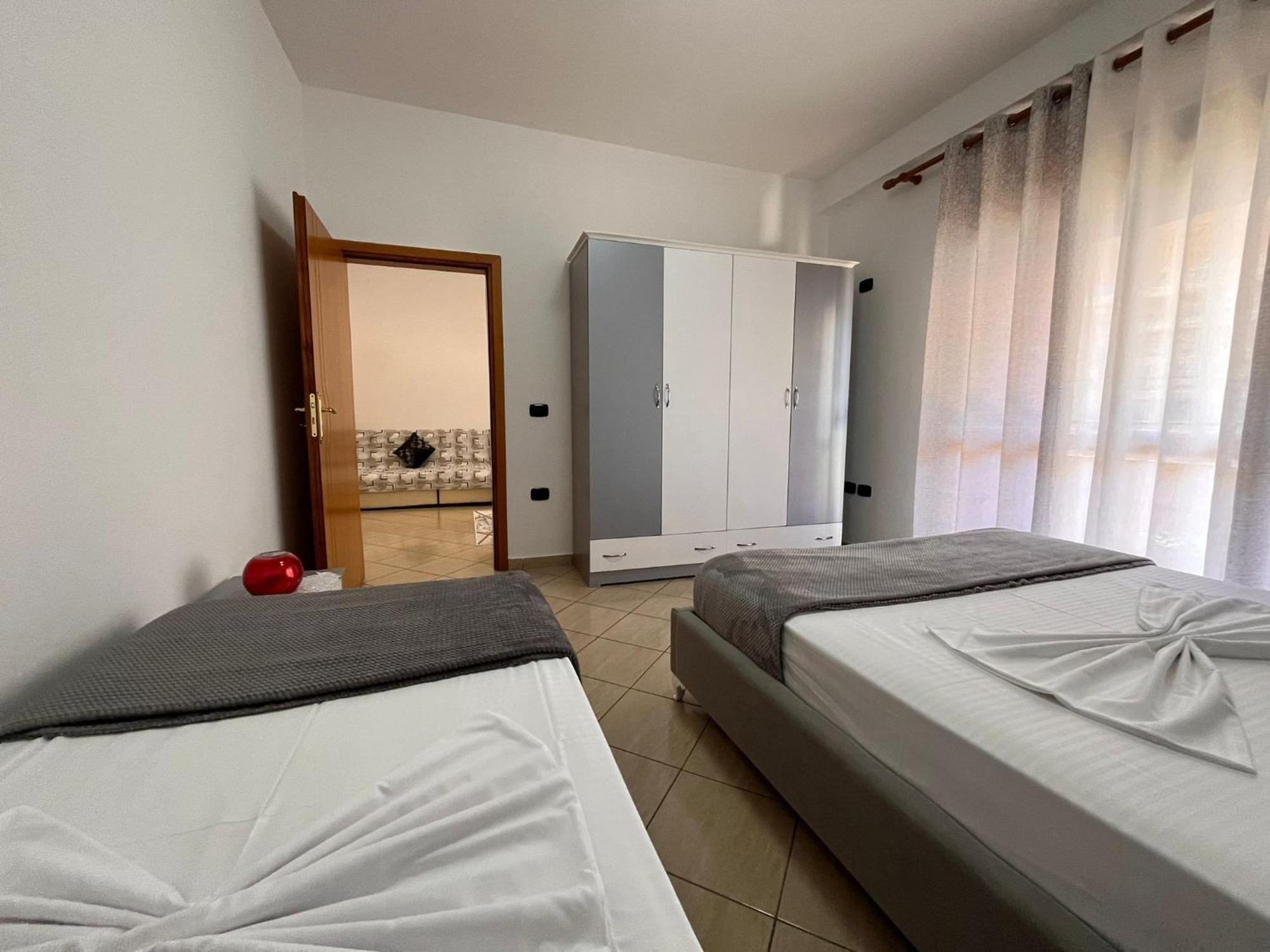 Rikardo Apartament Vlorë Exterior foto
