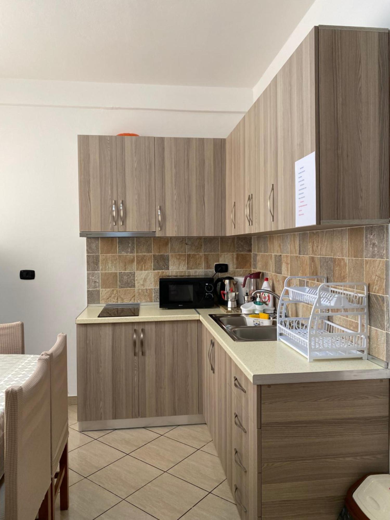 Rikardo Apartament Vlorë Exterior foto